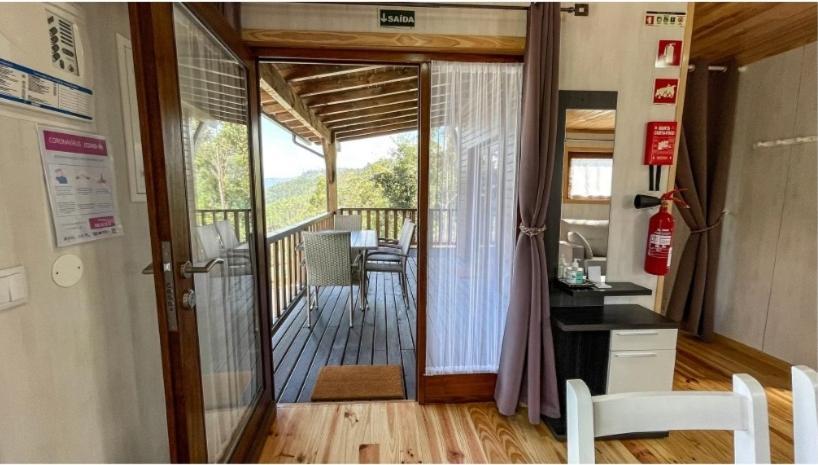 Quinta Da Resteva-Chale Do Rio Vieira do Minho Kültér fotó