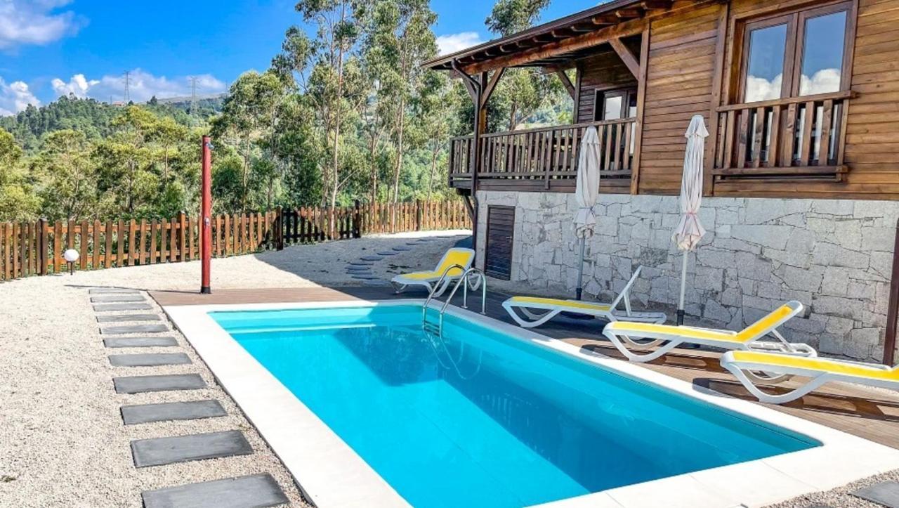 Quinta Da Resteva-Chale Do Rio Vieira do Minho Kültér fotó