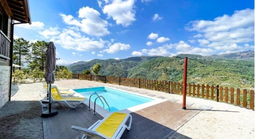 Quinta Da Resteva-Chale Do Rio Vieira do Minho Kültér fotó