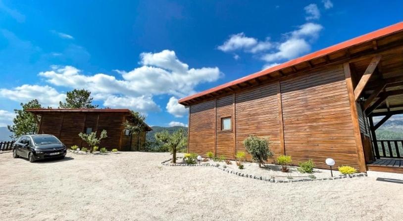 Quinta Da Resteva-Chale Do Rio Vieira do Minho Kültér fotó