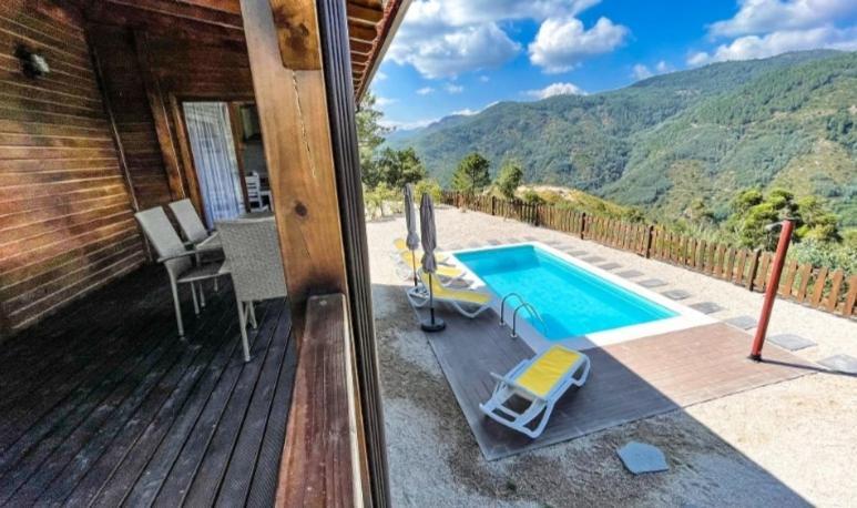 Quinta Da Resteva-Chale Do Rio Vieira do Minho Kültér fotó